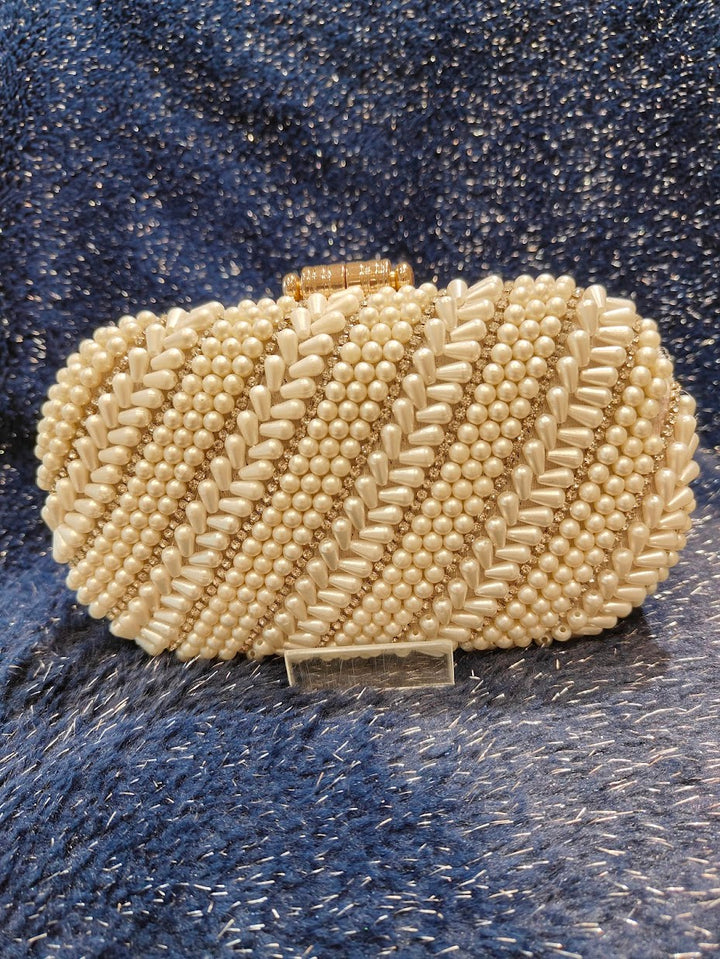 Pearl Elegance Clutch